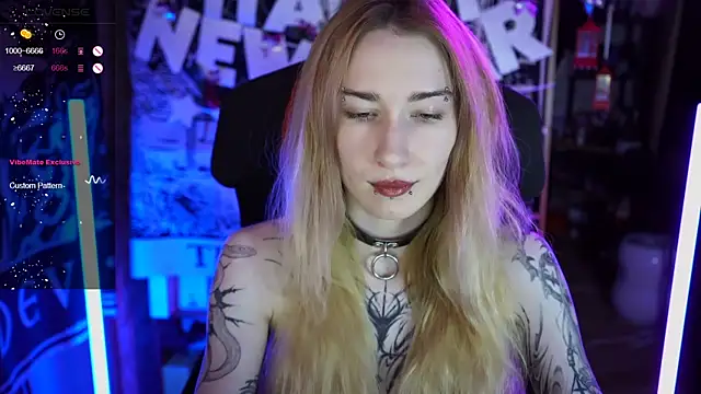 amywhitenessxx online show from 12-08-24, 01:14