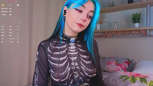 TristaRoht online show from 11-30-25, 03:05