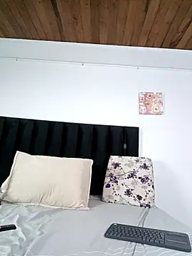 RebeccaLane online show from 10-15-25, 01:17