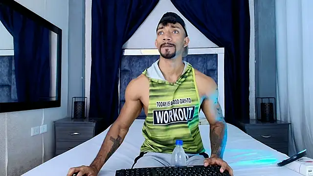 Manolo Hot1 online show from 01-14-25, 02:00