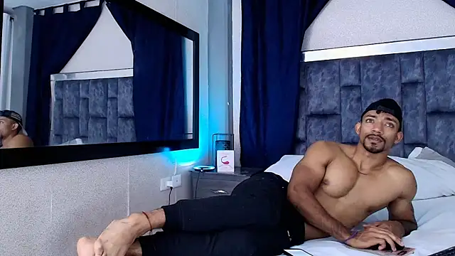 Manolo Hot1 online show from 01-18-25, 03:38