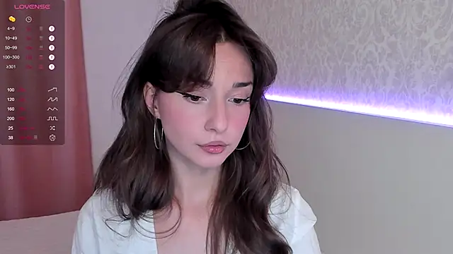 Snapshot of XYour_CharmX chatting on 09-14-25, 01:32 XYour CharmX online show from 09-14-25, 01:32