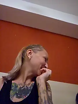 bigpuff hott online show from 10-04-25, 09:46