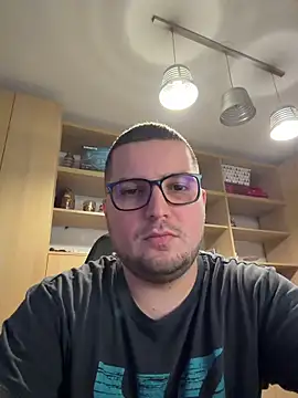 bigpuff hott online show from 10-18-25, 04:19