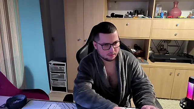 bigpuff hott online show from 10-21-25, 09:37