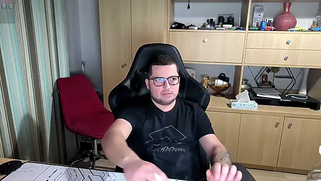 bigpuff hott online show from 11-03-25, 09:16