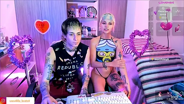 Snapshot of badeyes_crazygoat chatting on 02-13-26, 02:29 badeyes crazygoat online show from 02-13-26, 02:29