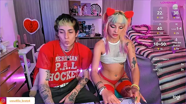 Snapshot of badeyes_crazygoat chatting on 02-14-26, 10:28 badeyes crazygoat online show from 02-14-26, 10:28