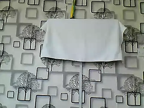 Chumba 001 online show from 11-18-25, 05:45