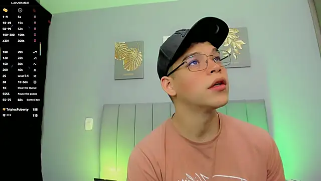 Snapshot of jake_and_joaquin chatting on 03-02-25, 07:43 jake and joaquin online show from 03-02-25, 07:43