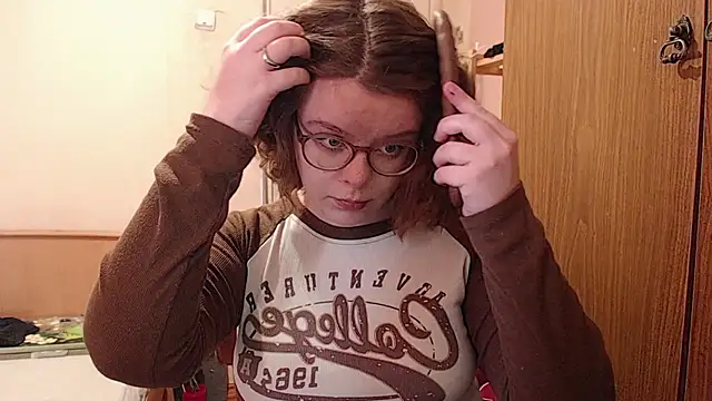 Snapshot of Chmiri_cb chatting on 03-13-25, 10:47 Chmiri cb online show from 03-13-25, 10:47