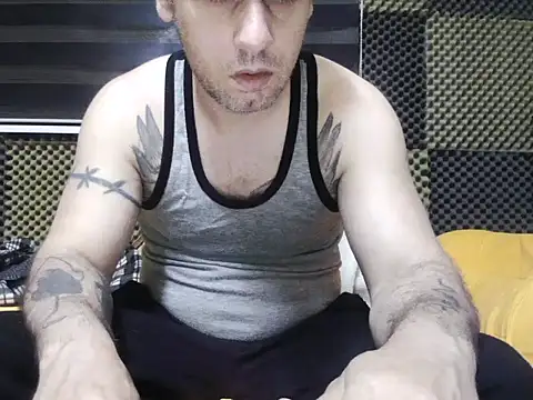 Snapshot of Arabeyes chatting on 10-30-25, 03:57 Arabeyes online show from 10-30-25, 03:57