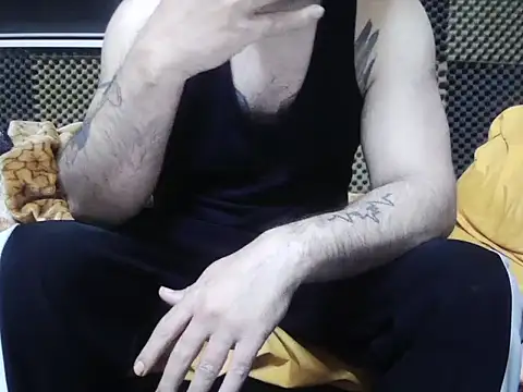 Snapshot of Arabeyes chatting on 11-14-25, 02:54 Arabeyes online show from 11-14-25, 02:54