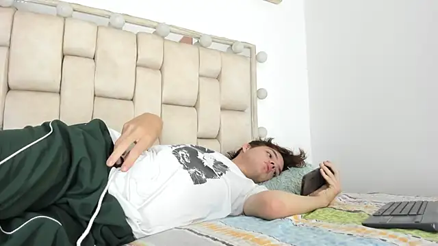 daniel hot03 online show from 11-06-25, 01:45