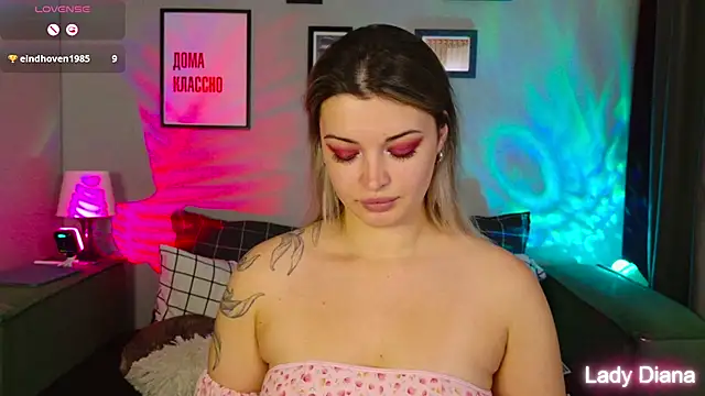 LancasterLady online show from 11-11-25, 01:33