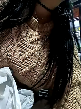 Snapshot of my-kitty chatting on 02-22-25, 04:40 my-kitty online show from 02-22-25, 04:40