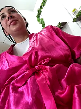 Snapshot of my-kitty chatting on 11-14-25, 09:13 my-kitty online show from 11-14-25, 09:13