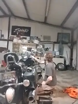 Snapshot of Woodywoodsup1 chatting on 02-21-26, 10:49 Woodywoodsup1 online show from 02-21-26, 10:49