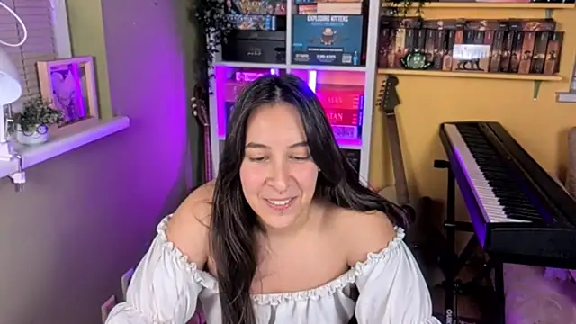 Snapshot of LelianaHazel chatting on 11-27-25, 06:21 LelianaHazel online show from 11-27-25, 06:21