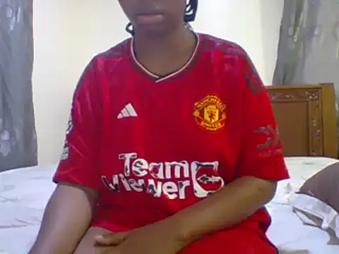 Snapshot of sexy__candyy chatting on 02-14-25, 05:19 sexy candyy online show from 02-14-25, 05:19