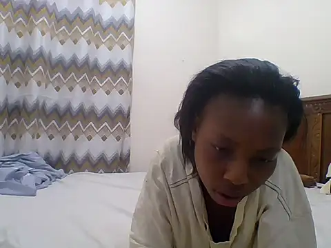 Snapshot of sexy__candyy chatting on 10-09-25, 06:17 sexy candyy online show from 10-09-25, 06:17