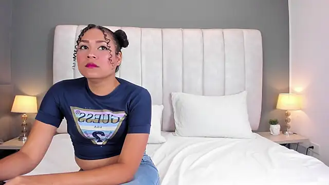 Ashleyy23x online show from 01-22-25, 07:45
