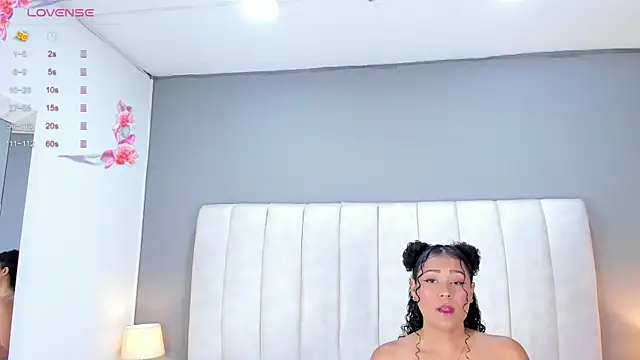 Ashleyy23x online show from 11-06-25, 07:26