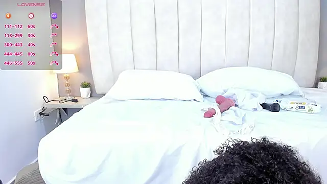 Ashleyy23x online show from 11-18-25, 07:29