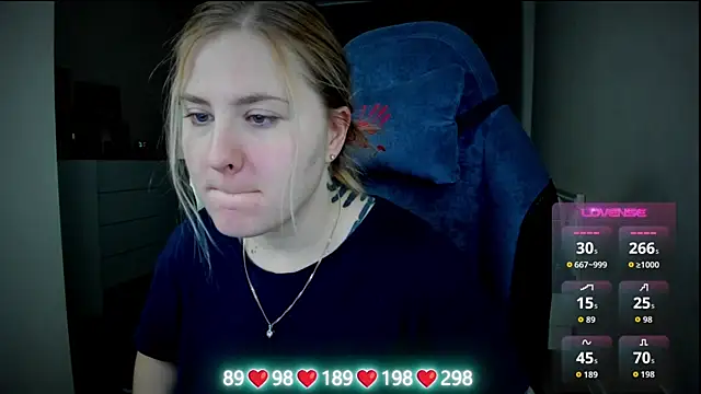 Olivia Munk online show from 11-09-25, 04:11