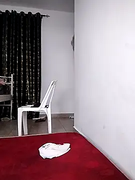 Snapshot of Kamdollie chatting on 01-25-25, 04:23 Kamdollie online show from 01-25-25, 04:23