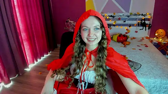 LizaGost online show from 10-31-25, 12:50