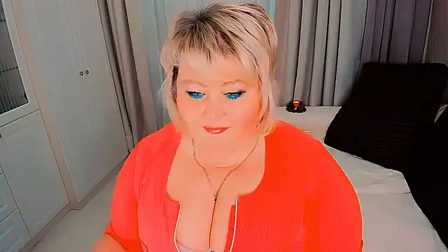 BIGTITSBBW online show from 01-01-25, 12:43