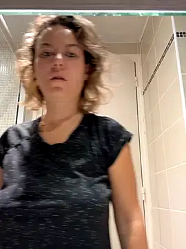 BabyNila online show from 10-09-25, 05:27