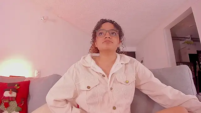 DAHLIA BROWNIE online show from 01-08-25, 11:43