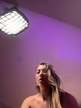 AnnaCastillo  online show from 11-01-25, 11:40