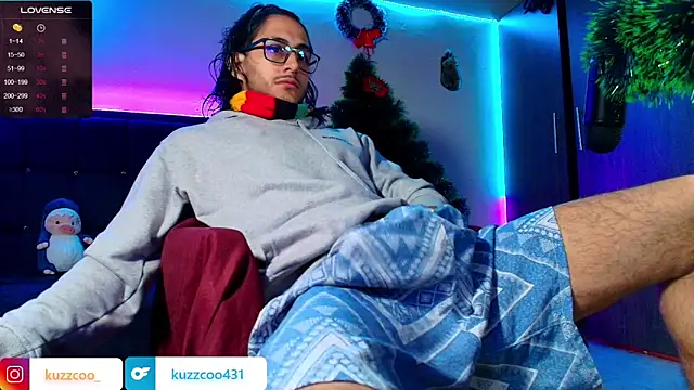 Snapshot of kuzzcoo chatting on 01-12-25, 12:49 kuzzcoo online show from 01-12-25, 12:49