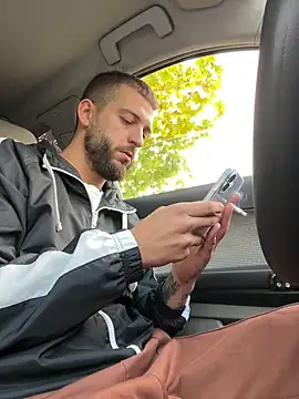 ElChapoGuzman95 online show from 10-11-25, 05:28