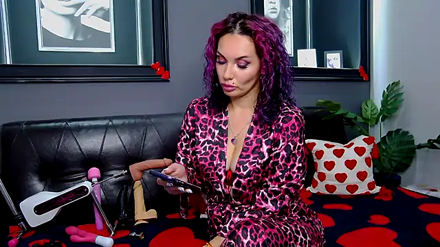 Darina Monclie online show from 09-18-25, 09:00