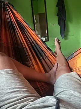 Duduhott online show from 12-22-24, 08:25