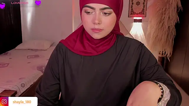 shayla 18 online show from 12-16-25, 07:52