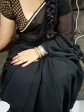 Mounika25 online show from 10-21-25, 06:52