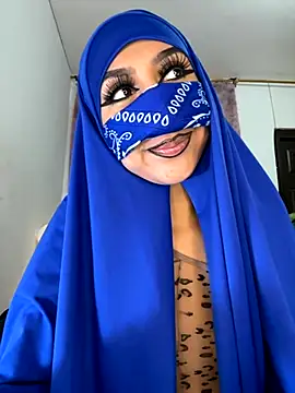 Snapshot of _alabina_ chatting on 10-20-25, 07:14 alabina online show from 10-20-25, 07:14