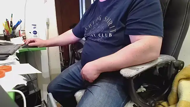 tipko123 online show from 10-11-25, 02:37