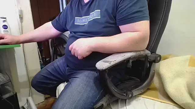 tipko123 online show from 11-04-25, 02:38