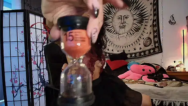 Snapshot of iammistress chatting on 09-23-25, 04:43 iammistress online show from 09-23-25, 04:43