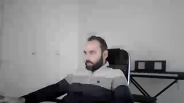 Snapshot of joaodias_97 chatting on 02-25-26, 05:33 joaodias 97 online show from 02-25-26, 05:33