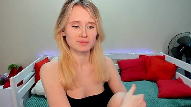  adel brooks  online show from 01-06-25, 09:43