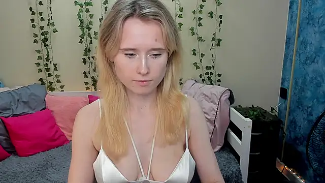  adel brooks  online show from 02-19-25, 09:36