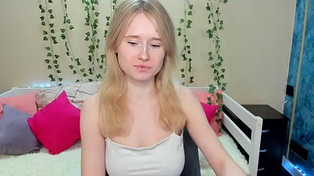  adel brooks  online show from 03-14-25, 06:50