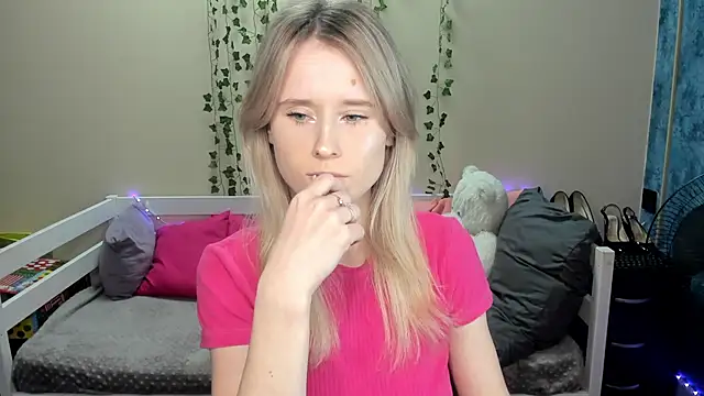  adel brooks  online show from 09-11-25, 06:30